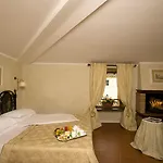 Clitunno Hotel 4*