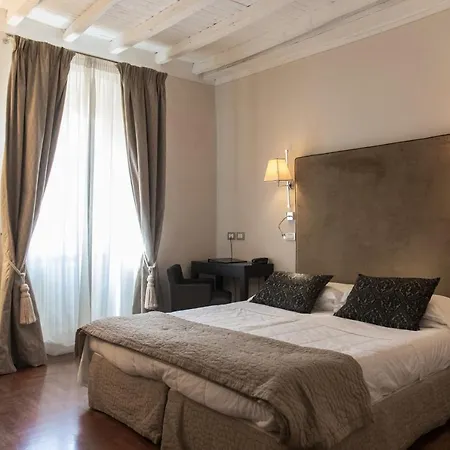 Clitunno Hotel 4*