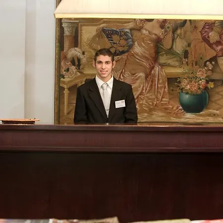 Clitunno מלון 4*