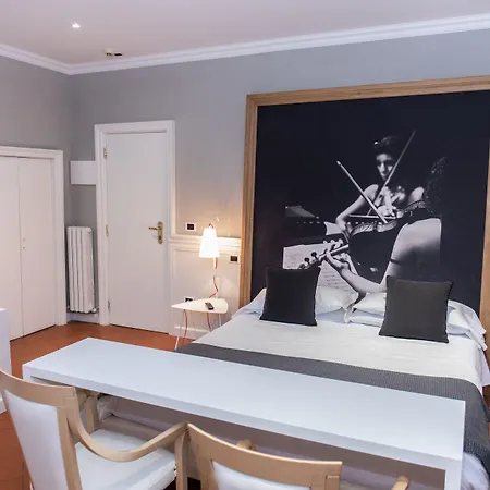 Clitunno מלון 4*