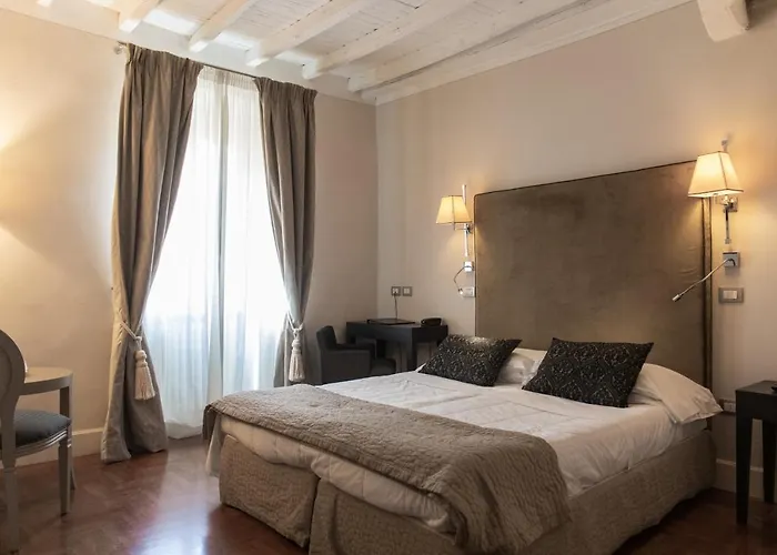 Clitunno فندق 4*